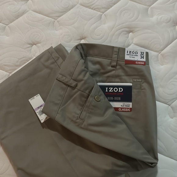 Izod Non iron khaki 32x 34 - Picture 2 of 2